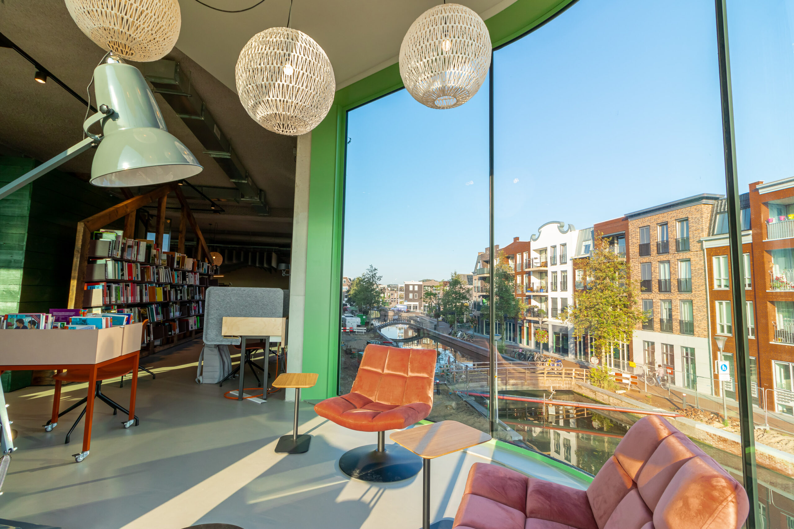 Bibliotheek, Alphen aan den Rijn
