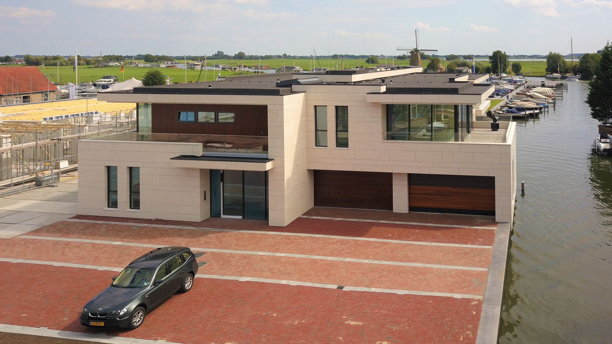 Hof van Leede, Warmond