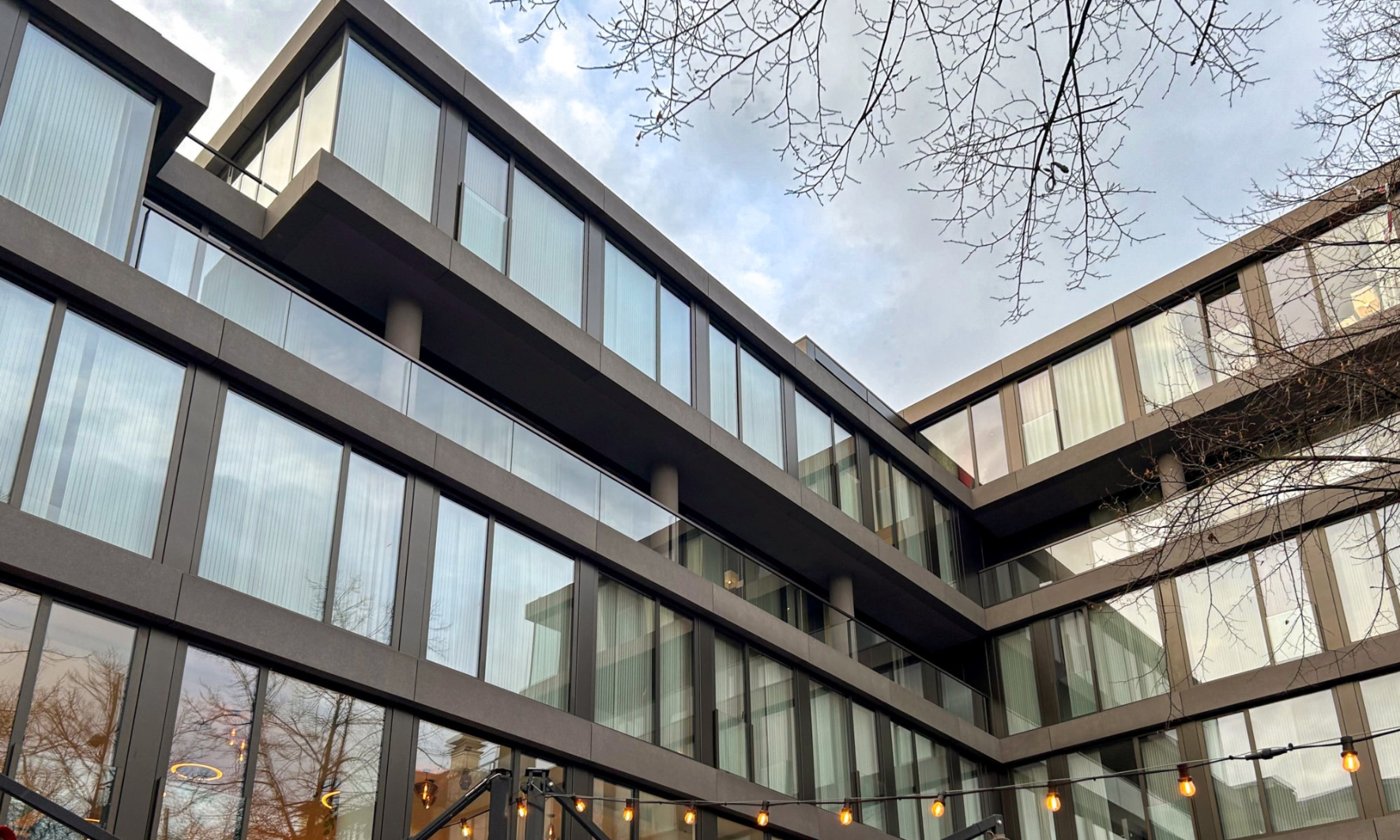 348 Suites, Den Haag