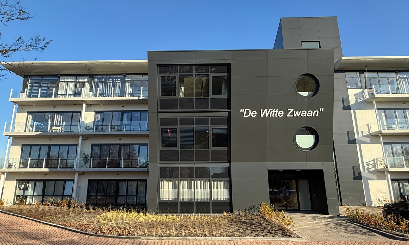 De Witte Zwaan, Lisse